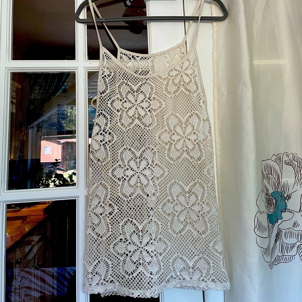 No brand, one size. Boho swim suit cover up 🤍